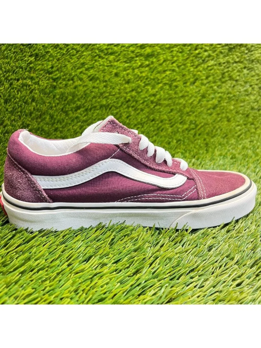 Vans please review